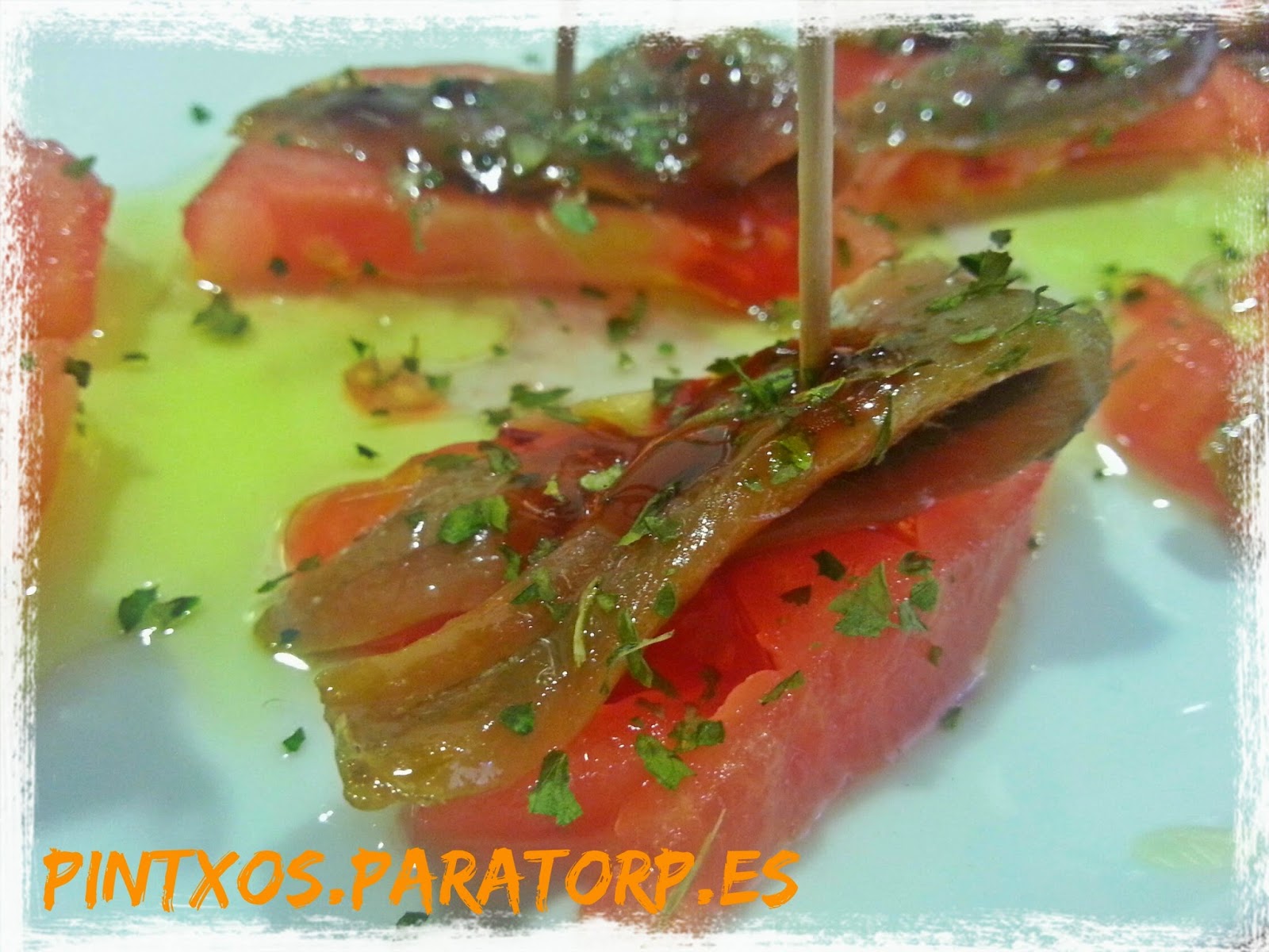 Anchoas con tomate en vinagre de frambuesas - Receta Fácil Paso a Paso