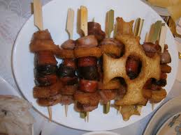 Brochetas de butifarra, chorizo y morcilla - Receta Fácil Paso a Paso