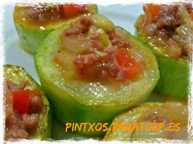 Cilindros de calabacín rellenos - Receta Fácil Paso a Paso