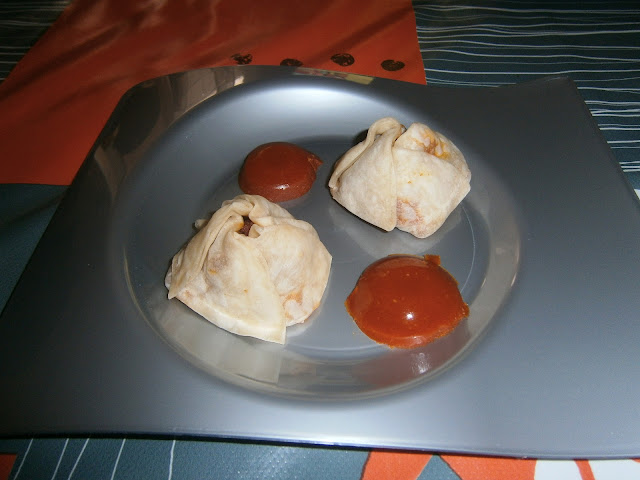 DimSum de oreja a la plancha y chorizo con gelatina de su salsa