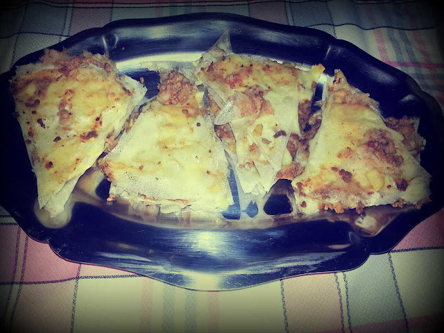 Lasaña crujiente de ternera en salsa de tomate y calabacín - Receta Fácil Paso a Paso