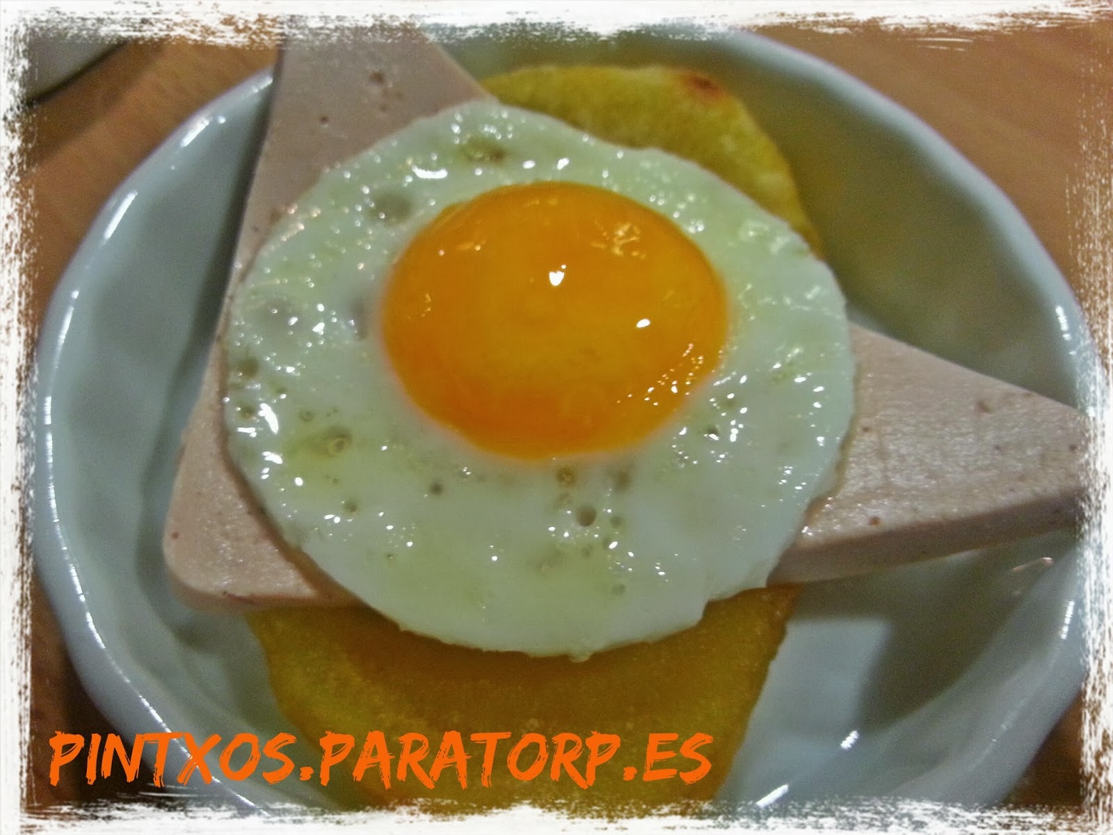 Pintxo de huevo de codorniz con foie de pato y patata - Receta Fácil Paso a Paso