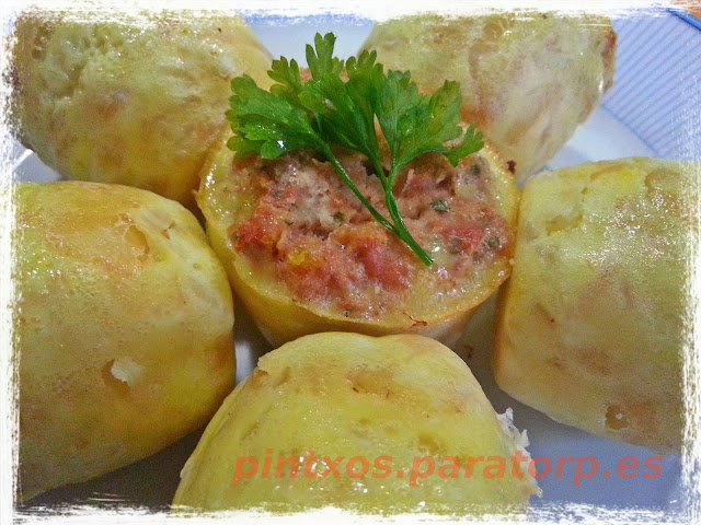 Pintxo de pastelitos de tortilla de patata con carne