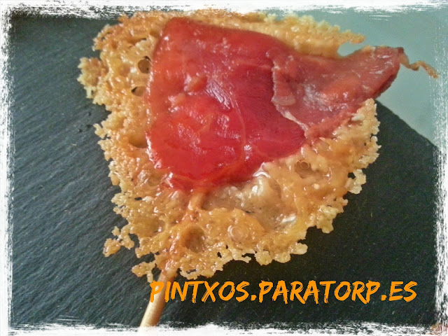 Piruletas de parmesano e ibérico - Receta Fácil Paso a Paso