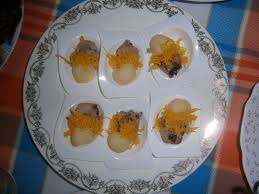 Txipirón relleno, patata y huevo hilado